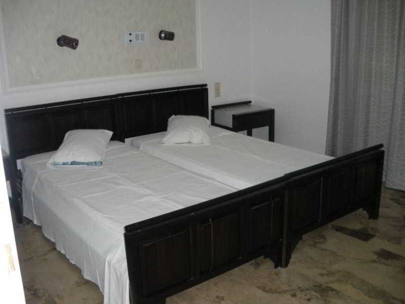 Hotel Anna Apartments Kokkini Hani Exterior photo